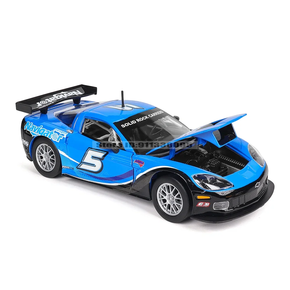 Bburago 1:24 Nuovo stile Chevrolet Corvette C6R Stile da corsa Veicolo in lega Pressofuso Modello di auto Collezione di giocattoli Regalo di compleanno del ragazzo