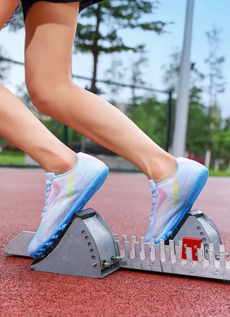 Somos comprando novos tipos de tênis de corrida de casal e calçados com pontas Tênis profissionais de atletismo