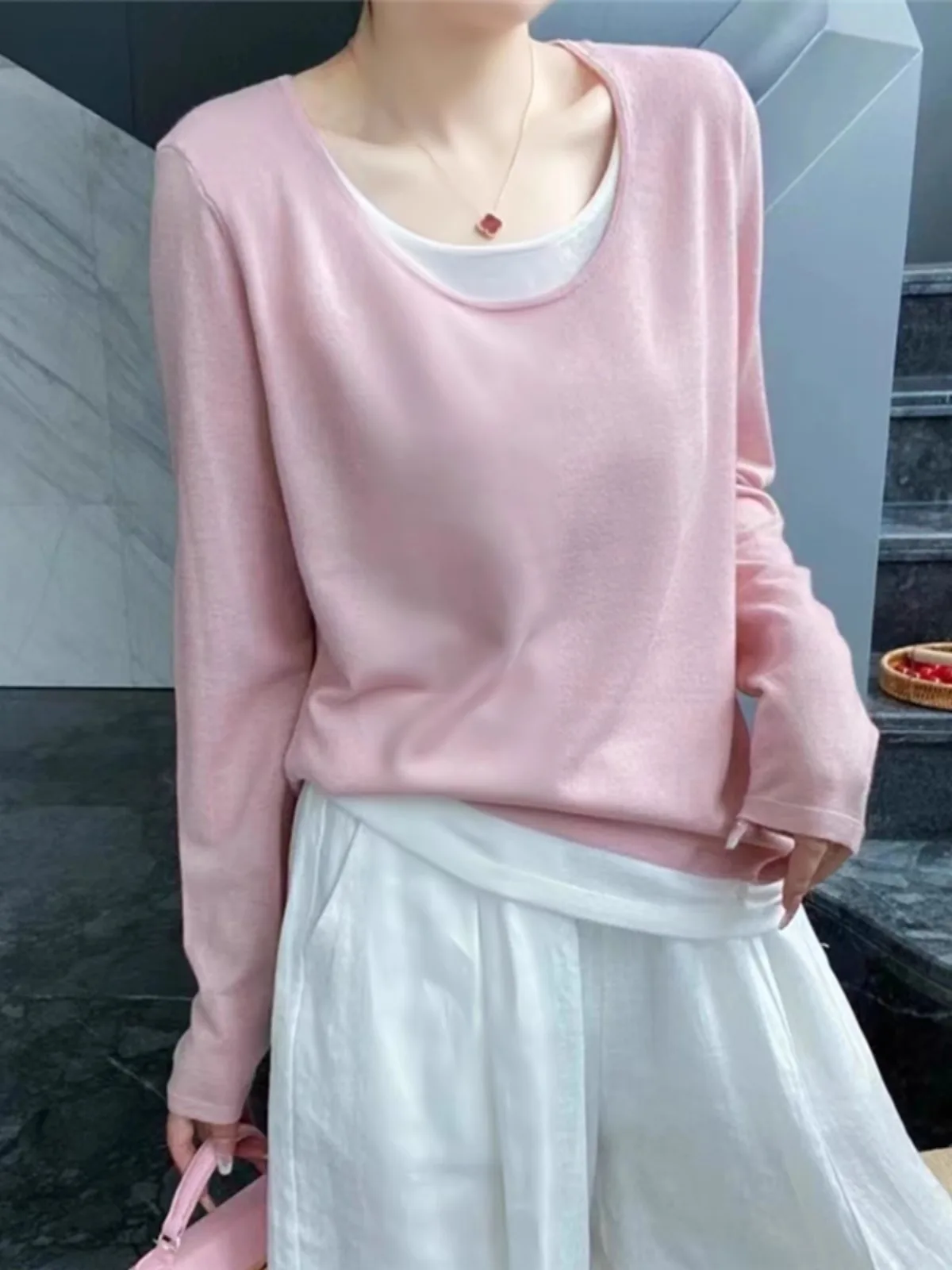 2024 Splicing color contrast cashmere knitwear women\'s spring and autumn thin loose round neck matching color wool base shirt