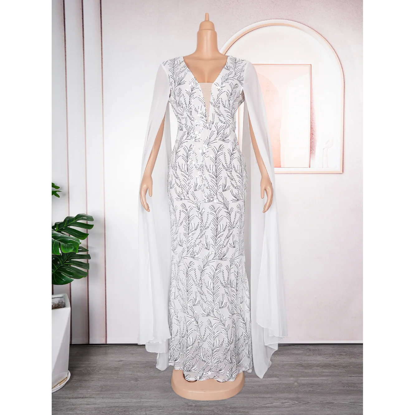 Sexy lange amerikanische Größe Damen V-Ausschnitt Perlen Dr grenzüberschreitendes Tanz-Abendkleid Ele reine Farbe mittlere Taille figurbetont Dr