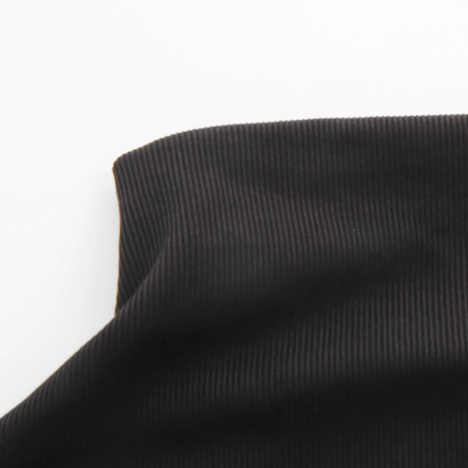 Herren Sommer T-Shirt Langarm-Oberteil mit Halbkragen, Sexy Muskel-Shirt, Figurbetontes T-Shirt mit Seitenschlitz und Rissen, Slim Fit für Herbst – Detail 10