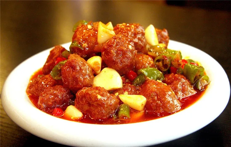 เครื่องทําลูกชิ้นราคาโรงงานคุณภาพสูงประสิทธิภาพดี