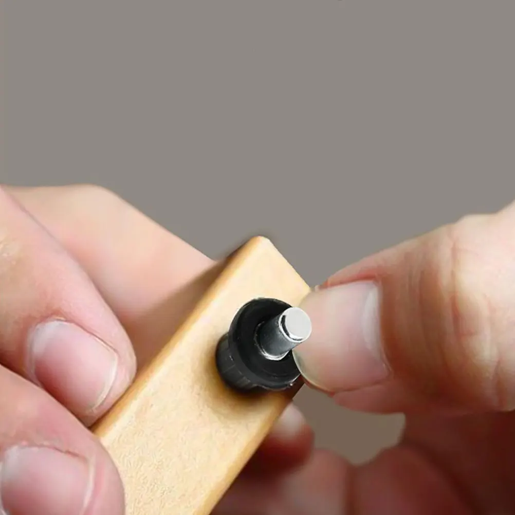 

40Pcs Shutter Repair Pins Plastic Iron High Strength Retractable Replacement Parts Easy Use Repair Tool for Plantation Window