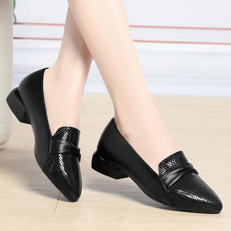 

All Match Breathable Comfortable Shallow Genuine Leather Shoes Flats Women 2025 Fall Slip on Loafers Black for Office Mom Daily