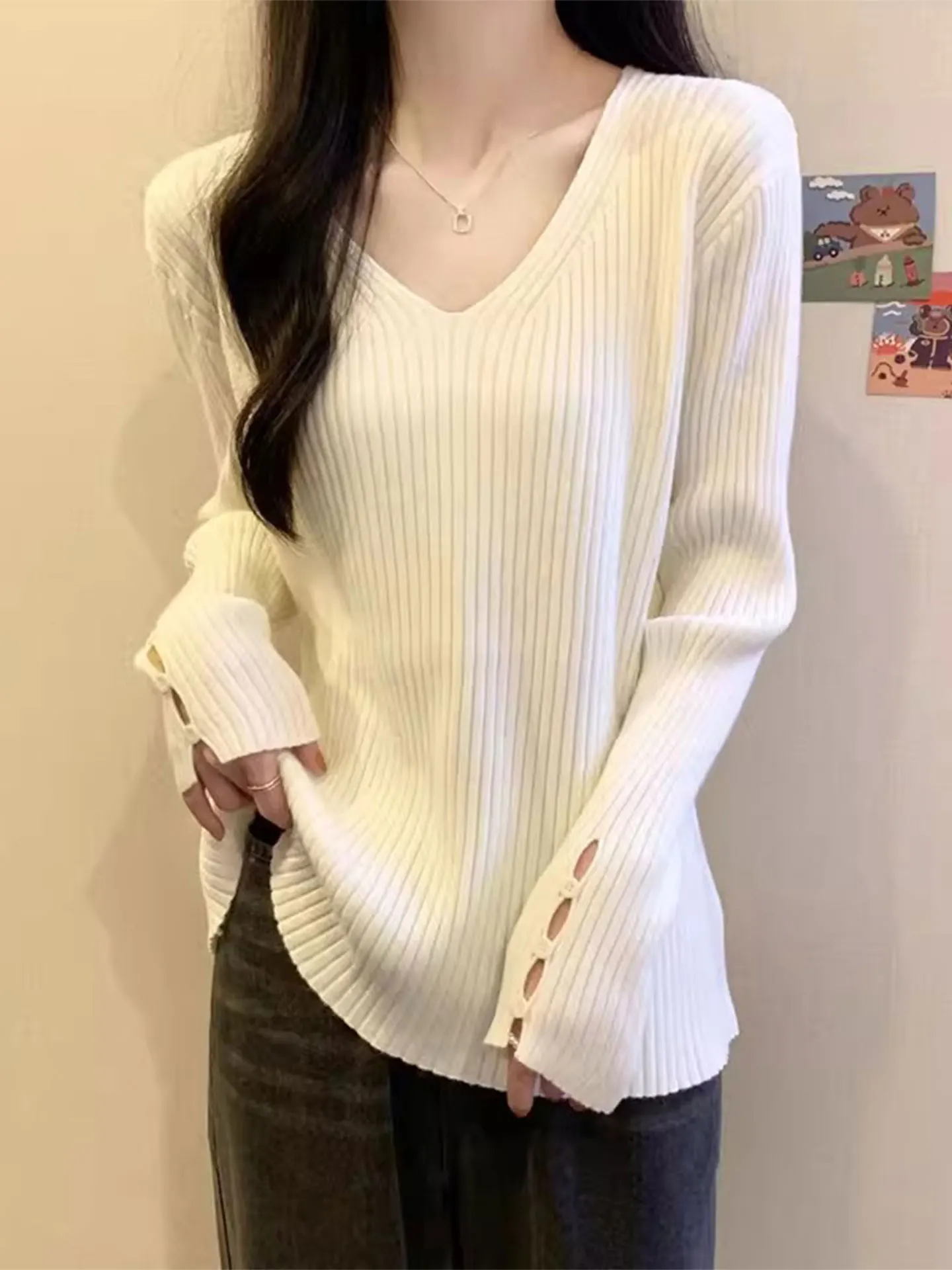 

Женская трикотажная кофта большого размера с V-образным вырезом, повседневная, свободного кроя, базовый слой, весна 2026, модный цвет