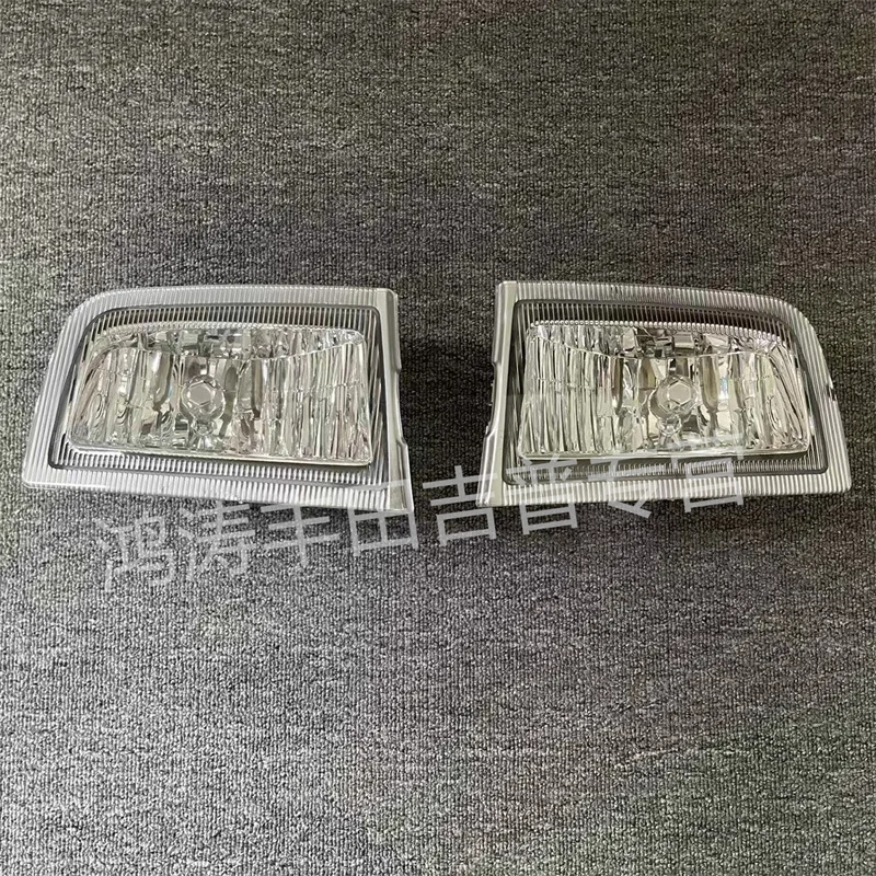 

1pcs For Toyota 1996-2002 Prado 2700 3400 LC95 Front Bumper Lights Fog Lights