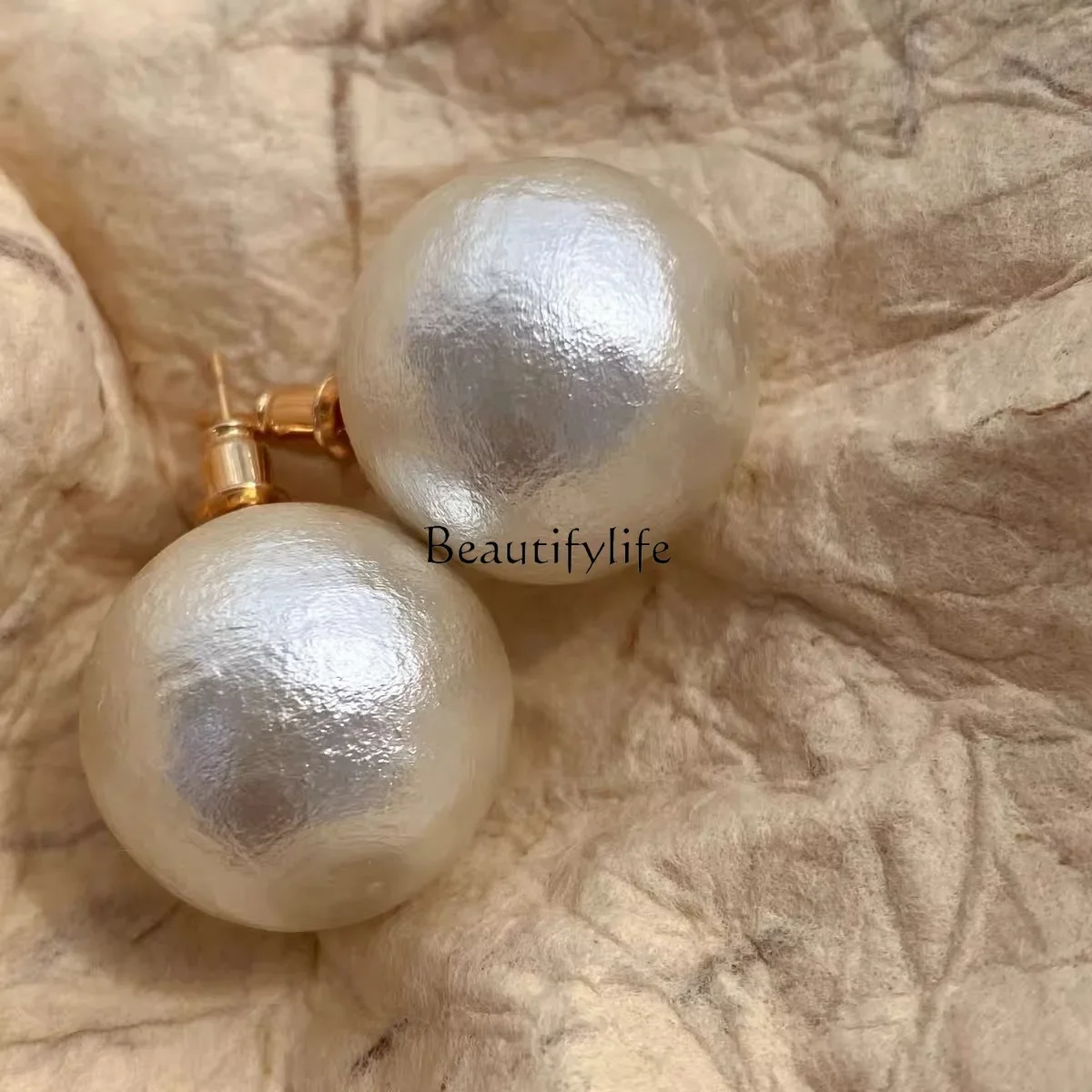 

Big pearl stud earrings for women's summer temperament, French retro cotton earrings