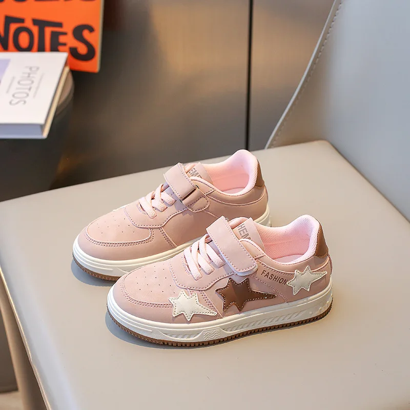 Girls' Sports Shoes 2024 Korean Version of The New SpringChildren's Sports Shoes CuHK Children Soft Soles All Match Casual Shoes