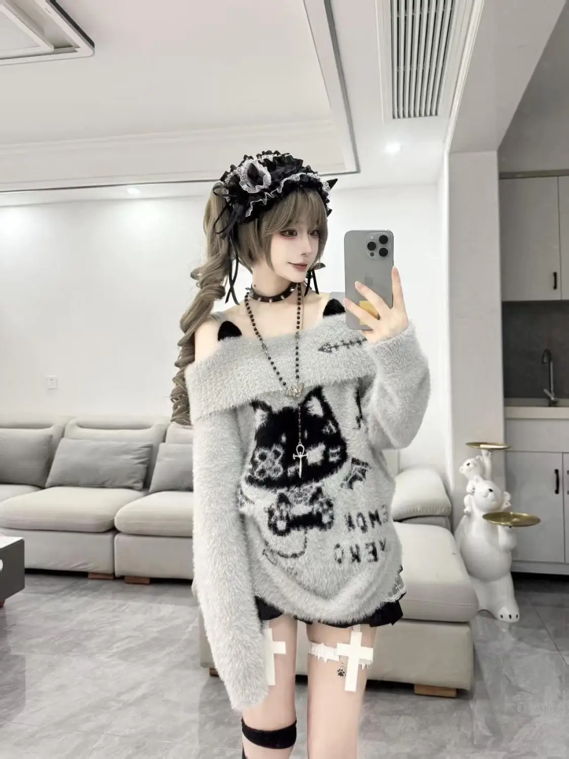 Korean Sle Unique Knitted Sweater off oulder mat High End Feeling Top for Young Women Loose Fit Long Sve