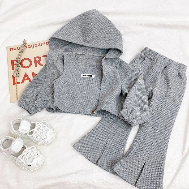 Childrens Sets Girls Autumn New Korean Fashion Baby Spring Autumn Flared Pants Three Piece 2024 Simple Fashion Soild