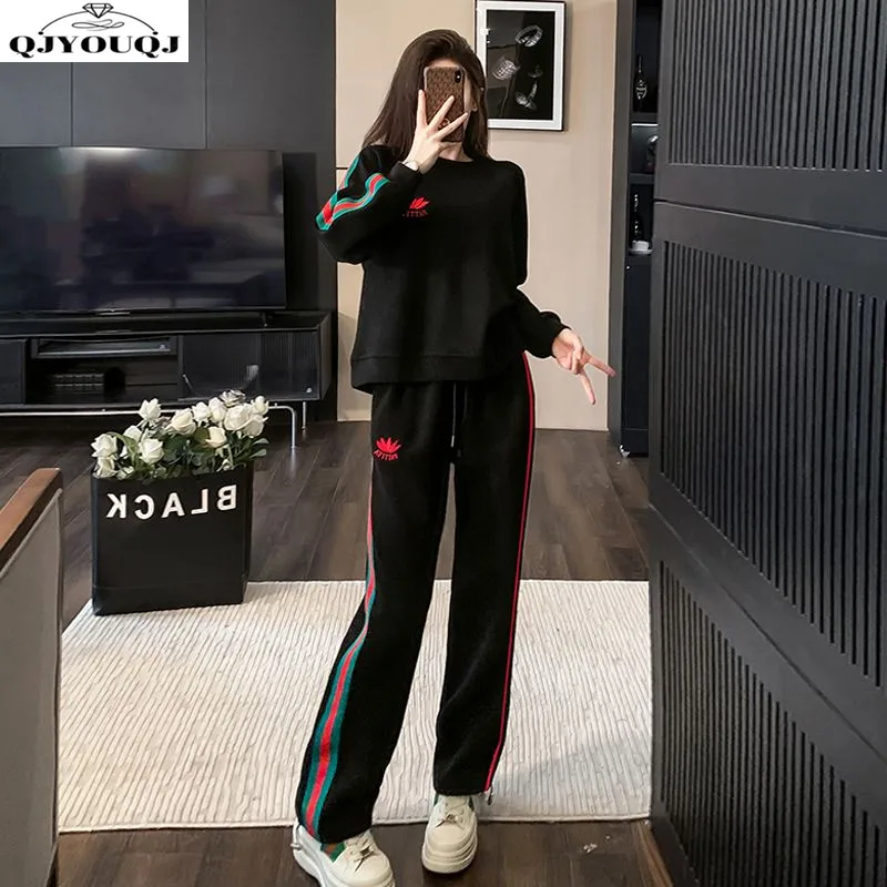 2024 autumn and winter new knitted temperament slim fit two-piece set fashionable casual top sportswear set