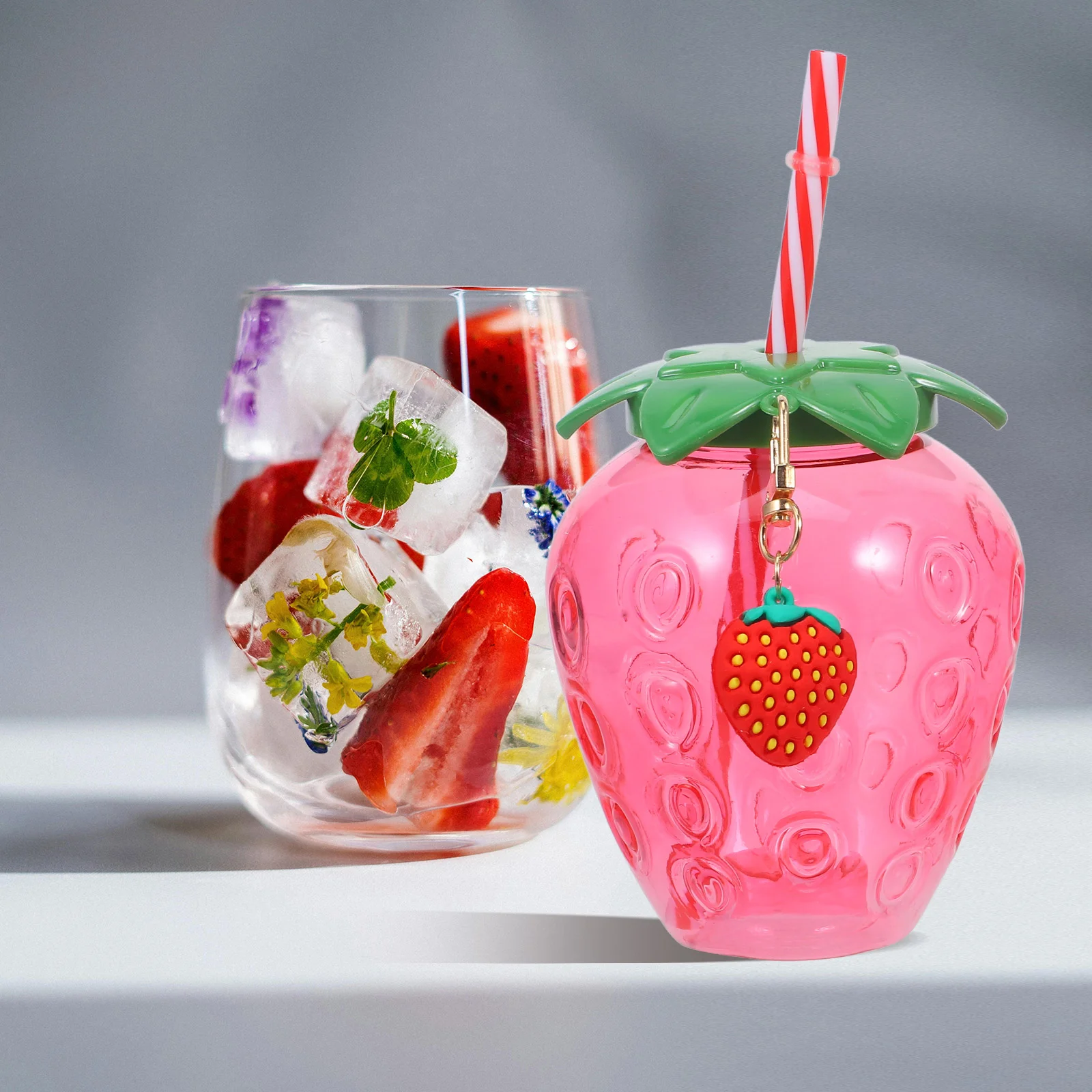 4 Pcs Strawberry Cup Can Insulated Beverage Cups Strawberrys Small Drinking Pp Bottles Banquet Sippy with