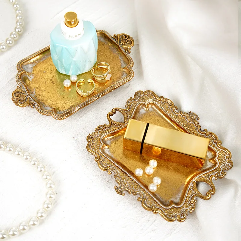 

Small Jewelry Tray, Jewelry Holder, Multifunction Tabletop Versatile Women Props Storage Display for Necklaces Rings Birthday