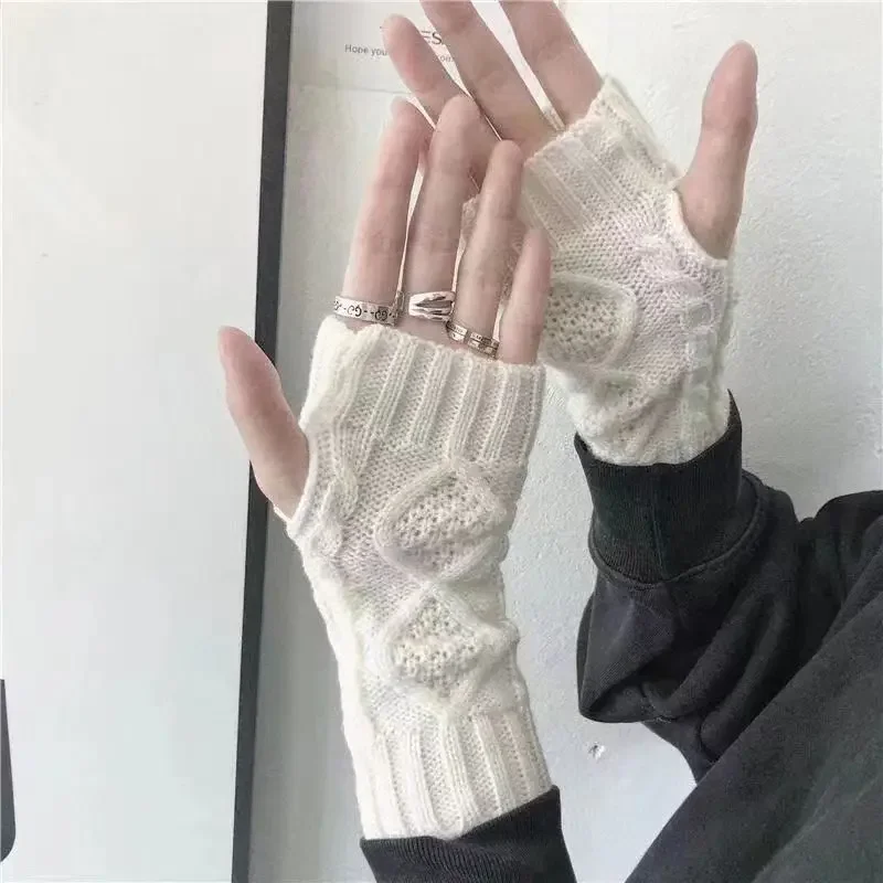 Anime Short Gloves Cosplay Darkly Ninja Mitten Man Women Fashion Sun Block Keep Warm Cuff Lolita Costumes Fingerless Arm Warmers