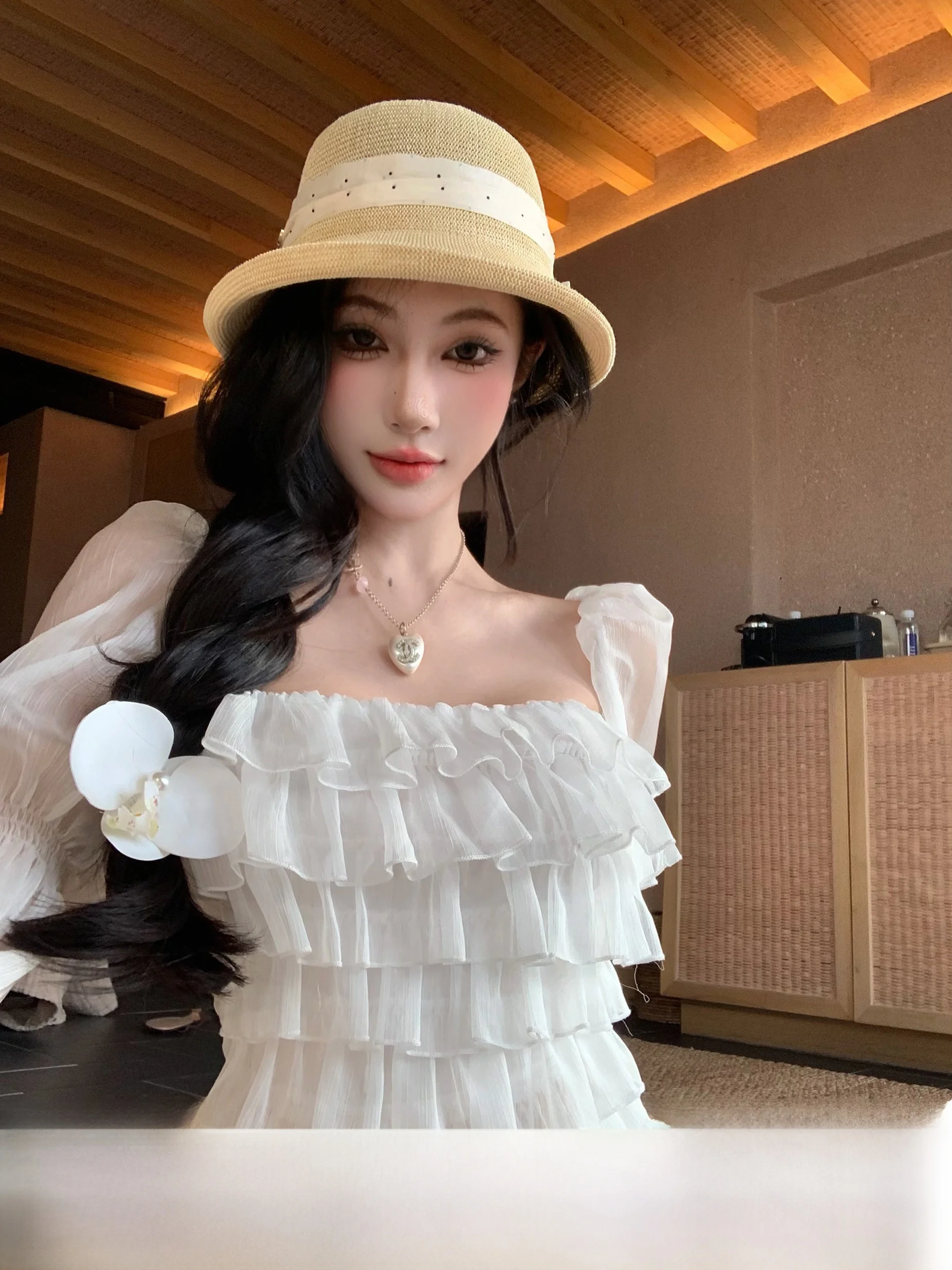 

Spicy Girl Spring Summer Long Sleeve Blouse Half Skirt with Lace Trim Elegant Ladylike Style Women's Fashion Shirt