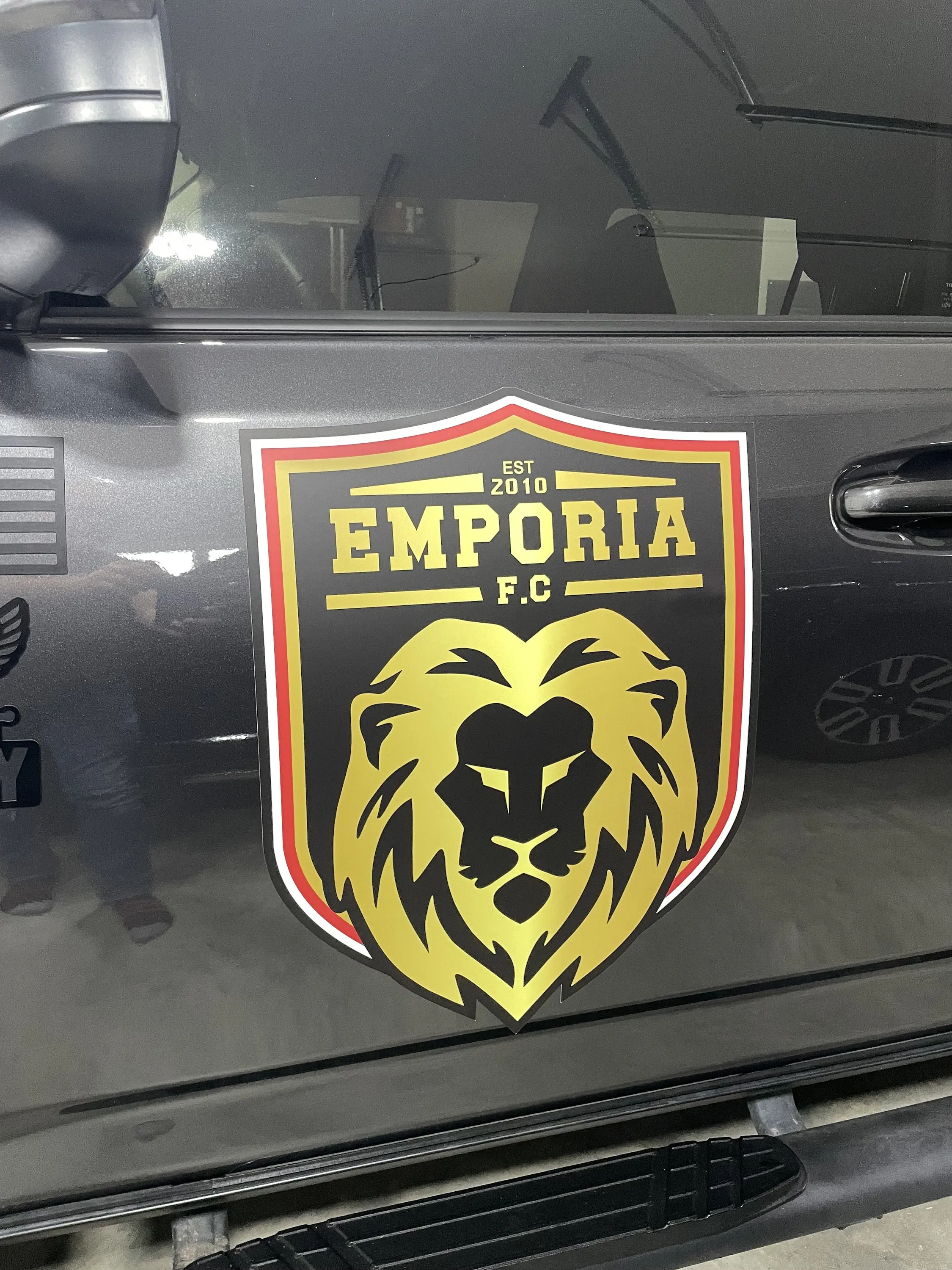 Custom Arbitrary Shape Car Magnet:Personalized Logo Vehicle Door Magnetic Sign,All Weather Scratch Resistant Advertising Magnet