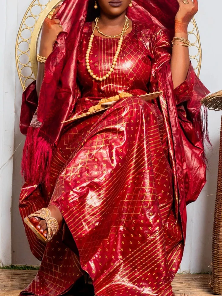 Elegant African-style printed gowns, classic traditional dresses, suitable for weddings and celebrations throughout the year.