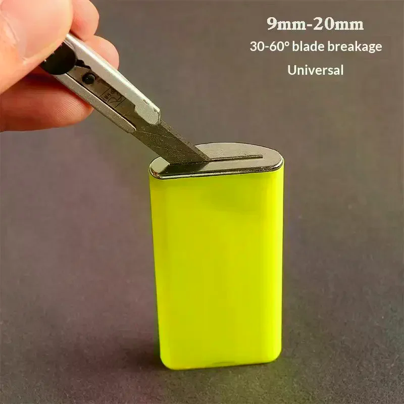 Art Blade Disposal Container With Magnet Vinyl Wrap Film Cutting Snap Off Knife Broken Blade Breaker Recycling Storage Box