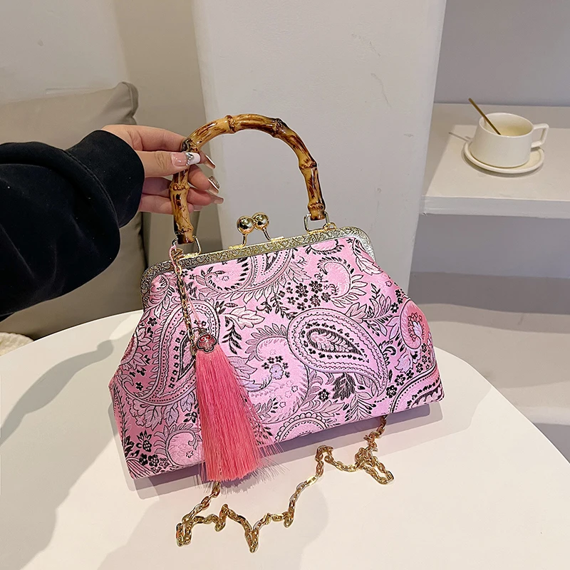 

Elegant Embroidered Clutch Bag for Women Wedding Party Evening Purse Fashionable Shoulder Crossbody Handbag with Beaded Handle