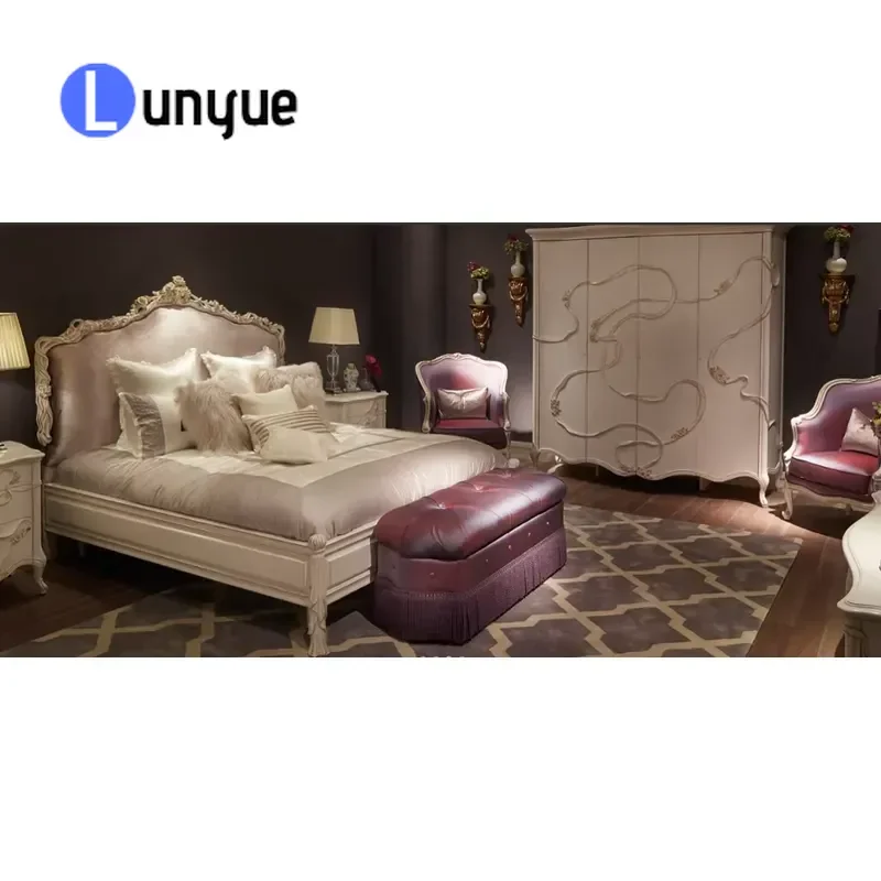 French Elegant Antique Tufted Bench Rococo Style Bed End Stool for Bedroom Furniture Luxury Vintage Design Home Decor