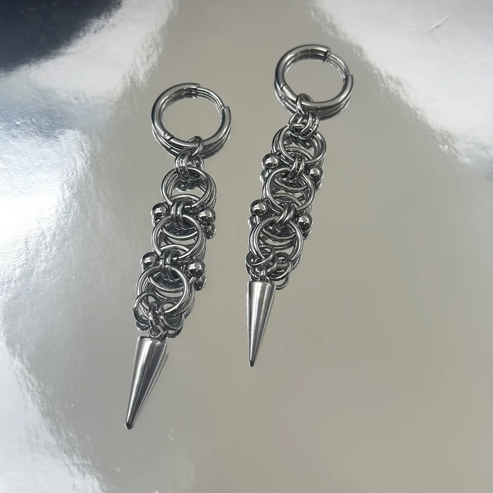 القوطية الشرير اليدوية الفولاذ المقاوم للصدأ سبايك هوب أقراط للنساء الجرونج Y2K البيزنطية Chainmail سلسلة استرخى أقراط