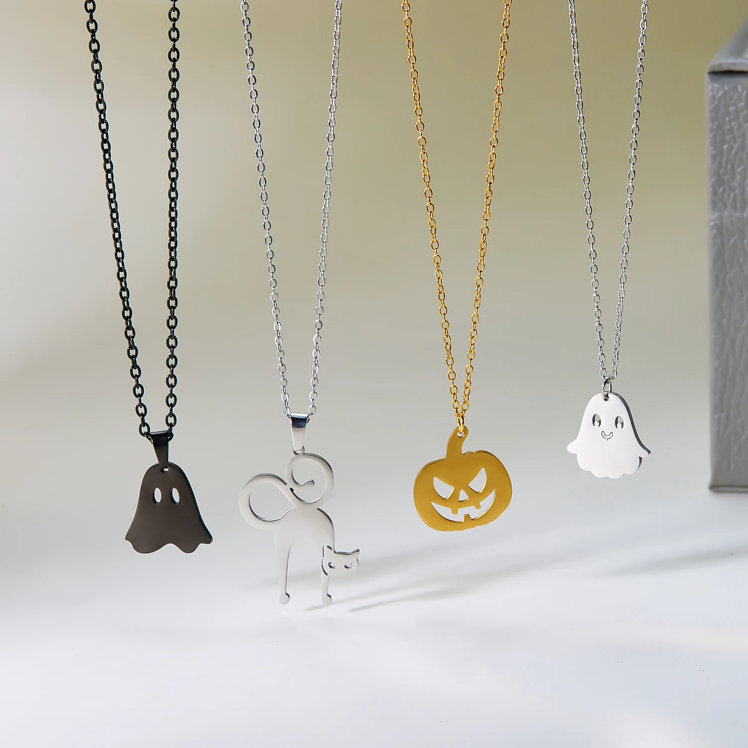 Mode Edelstahl Halloween Anhänger Halskette für Frauen Männer schwarze Katze Geist Spinne Kürbis Halskette Freundschaft Schmuck Geschenk – Detail 2