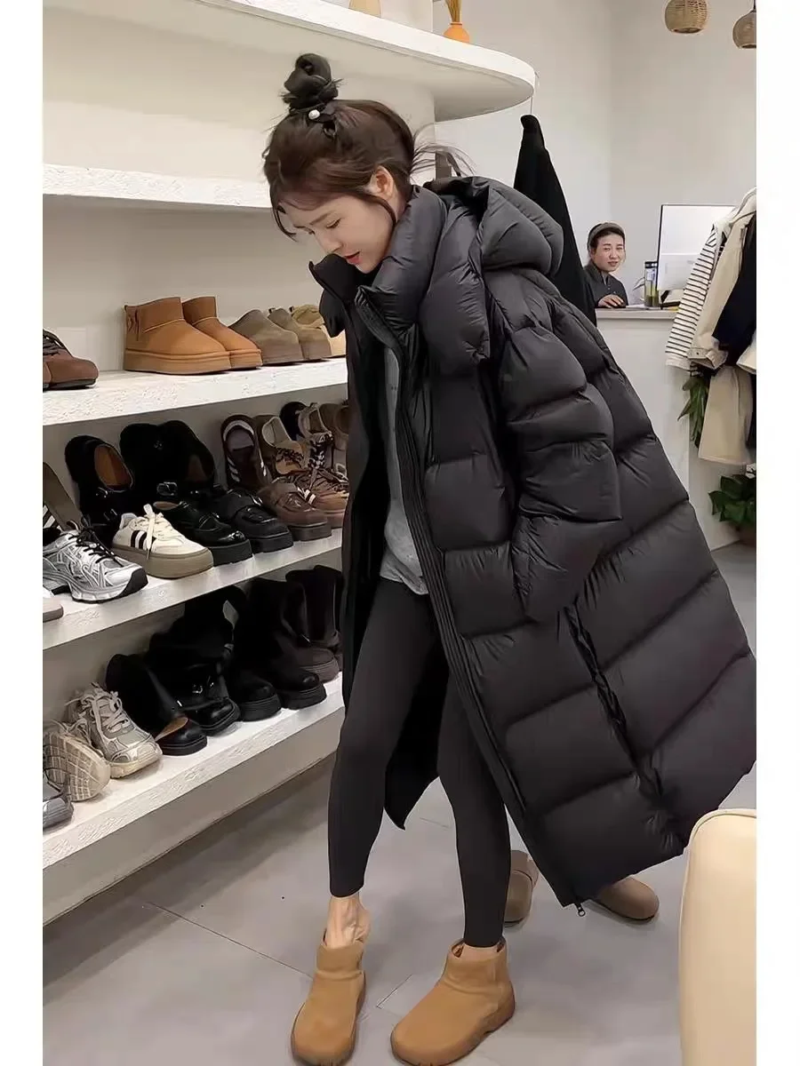 سترة طويلة منتفخة عالية منفوش للنساء لشتاء 2025 طراز جديد