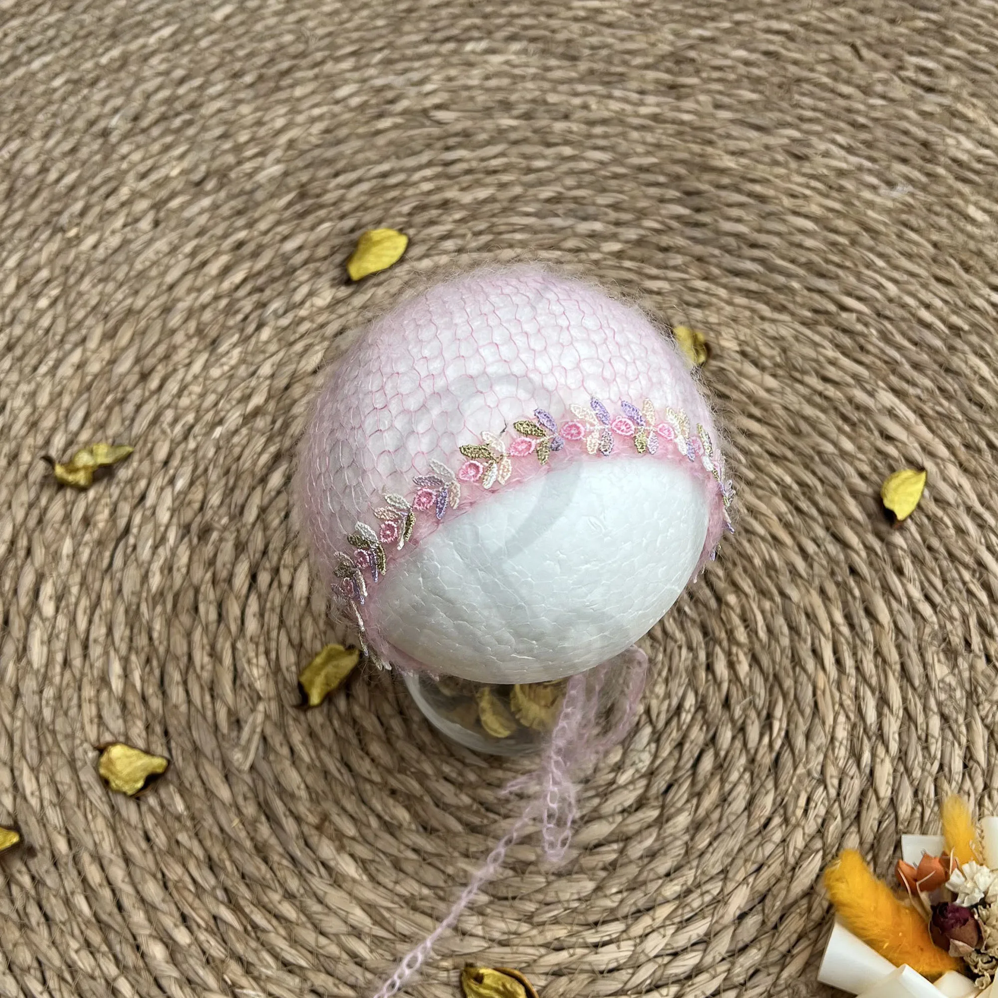 Vintage Soft Mohair Newborn Baby Handmade Hat with Flower Edge Infant Photography Prop Little Kid Bonnet Photo Shoot Accessories