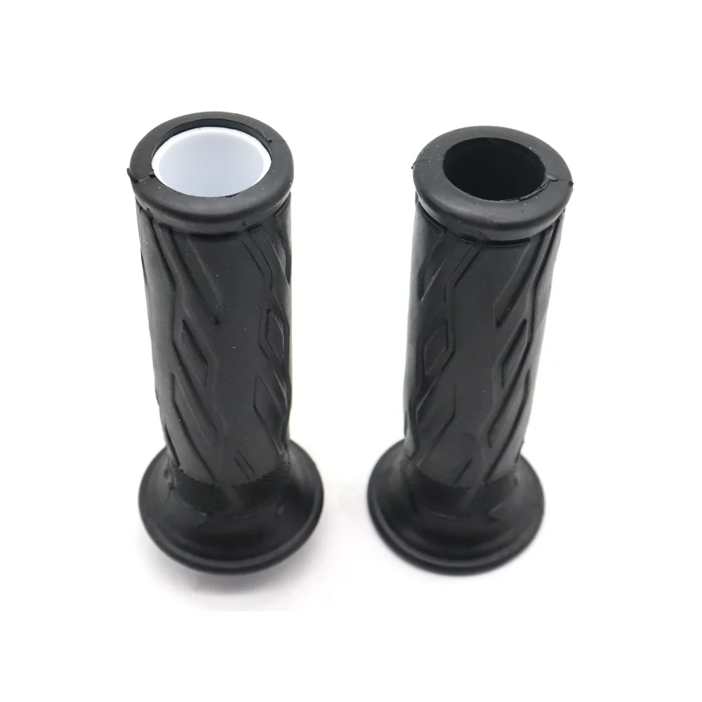 For SUZUKI GSF600 GSXR600 700 1000 K1-K9 GSX1300R Hayabusa 1300 Motorcycle Black Handlebar Hand Grips Bars Cover