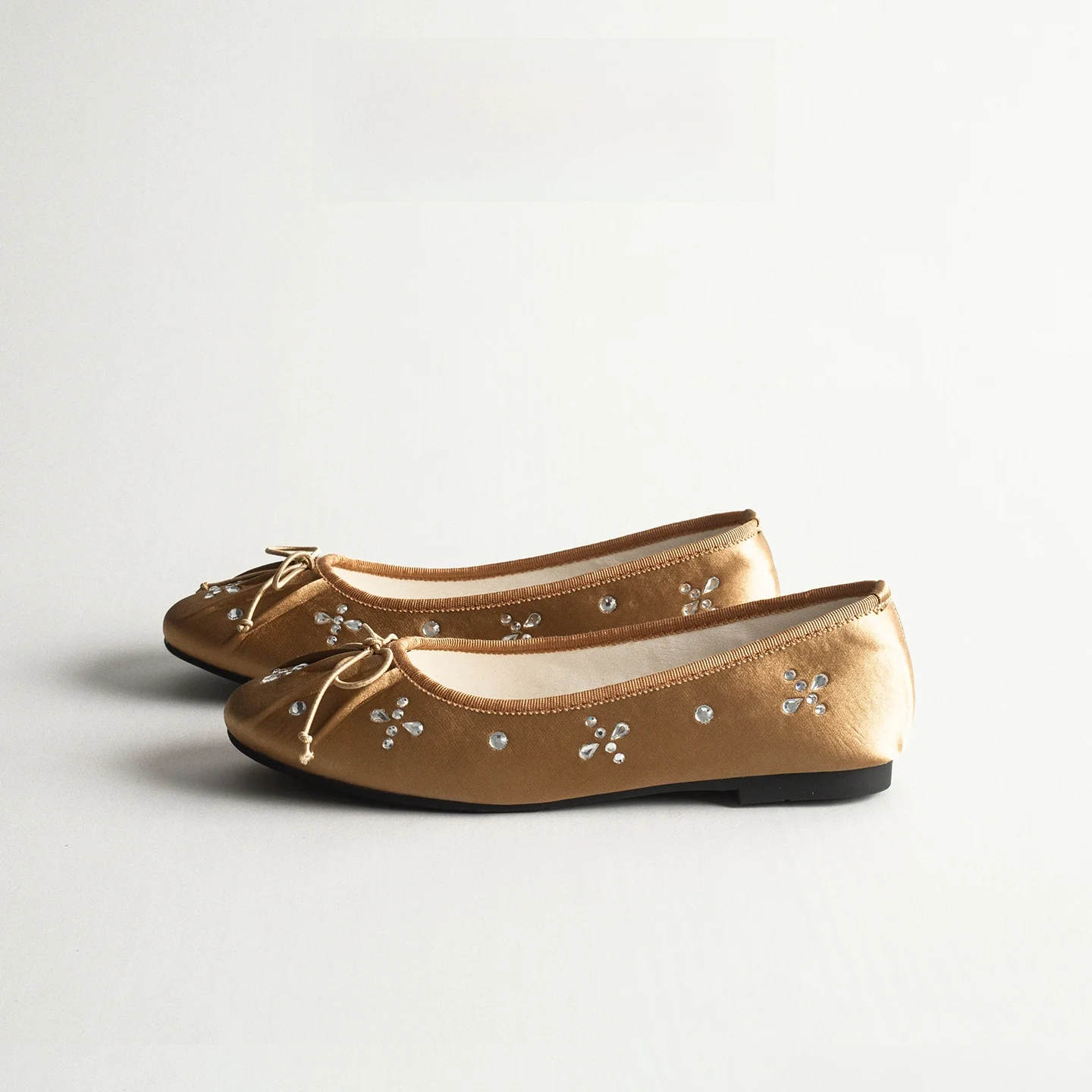 silk-satin-ballet-flat-shoes-women-summer-versatile-knot-sweet-flat-bottom-commute-mary-jane-grandmother-shoes-diamond