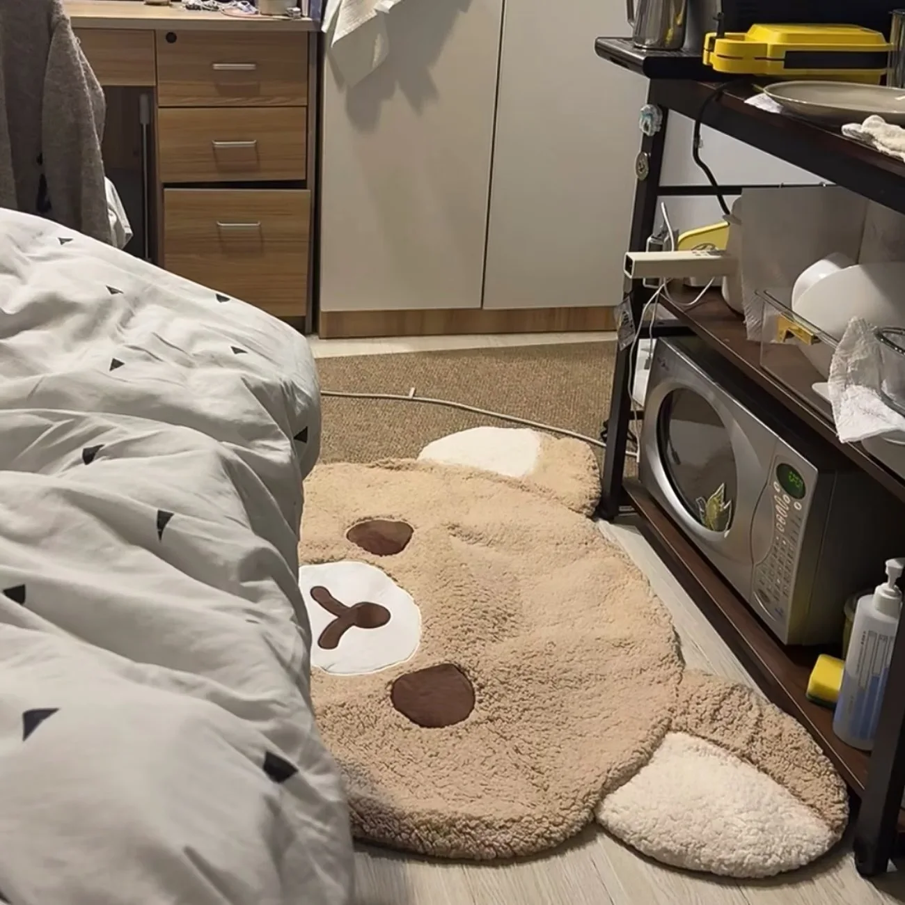 Cartoon Cute Korea  Bear Rilakkumas Carpet Relaxed Home Use Rug Soft Plush Floor Mat Cute Home Bedroom Bedside Carpet Non-Slip