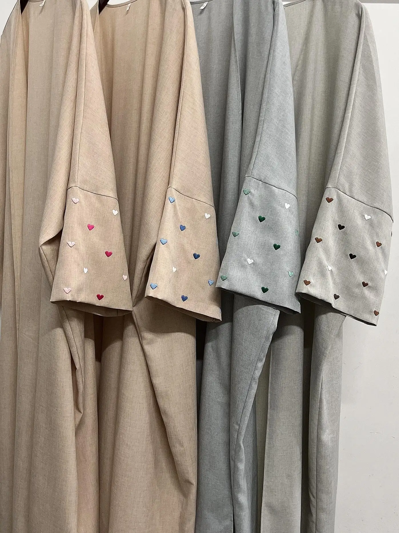 Mulheres muçulmanas bordado coração cardigan vestido longo cor sólida vestido elegante cor sólida robe abaya médio oriente turquia dubai