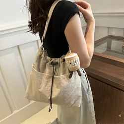 2024 New Large Capacity Shoulder Bag for Women Fashion Simple Drawstring Bucket Bag Casual Commuting Crossbody Bag Nylon Handbag