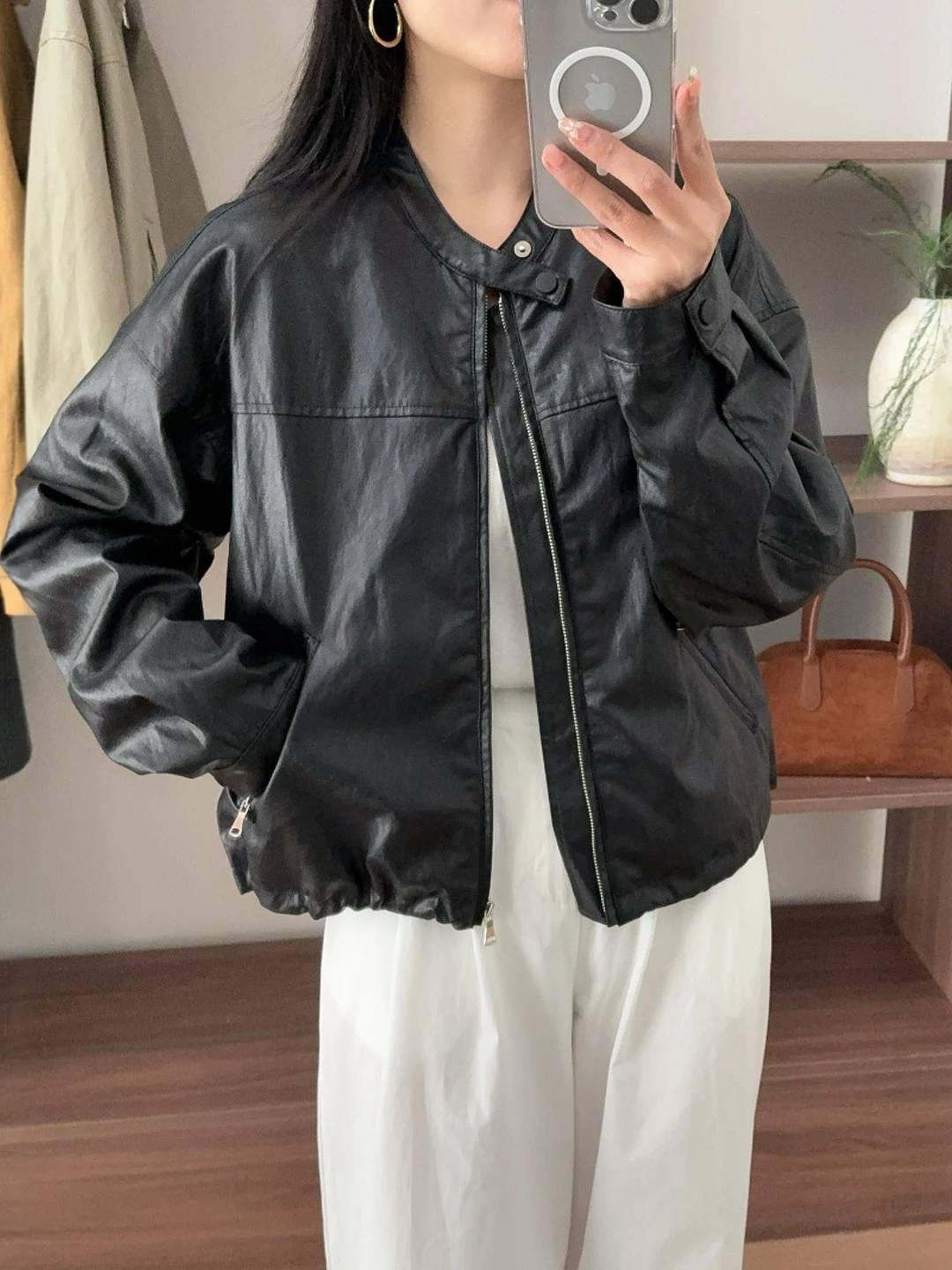 

Faionable Bla Leather Jaet женский 2025 новый американский ретро повседневный слиповый мотоцикл маленького размера кожаный дат