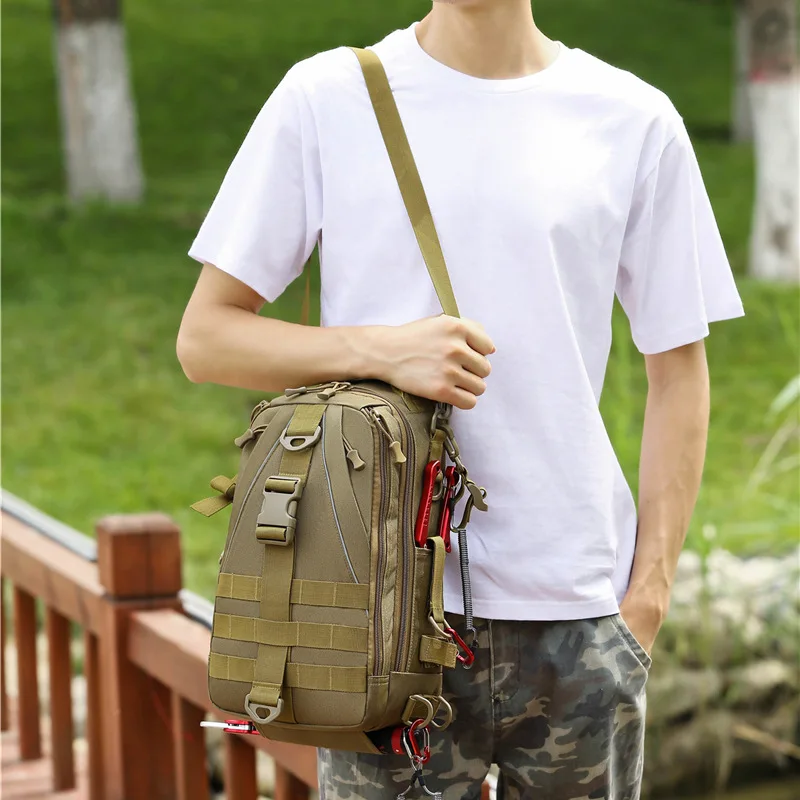 Outdoor-Angeln, verschleißfester Oxford Brua Single-Shoulder-Crossbody-Rucksack mit taktischer Tarnung, multifunktionaler Rucksack