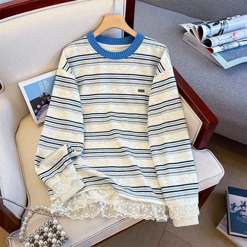 

Fashionable Lace Embroidery Loose Casual Sweatshirt Sweet Stylish Autumn Large Size Color Block Striped Top for Young Women