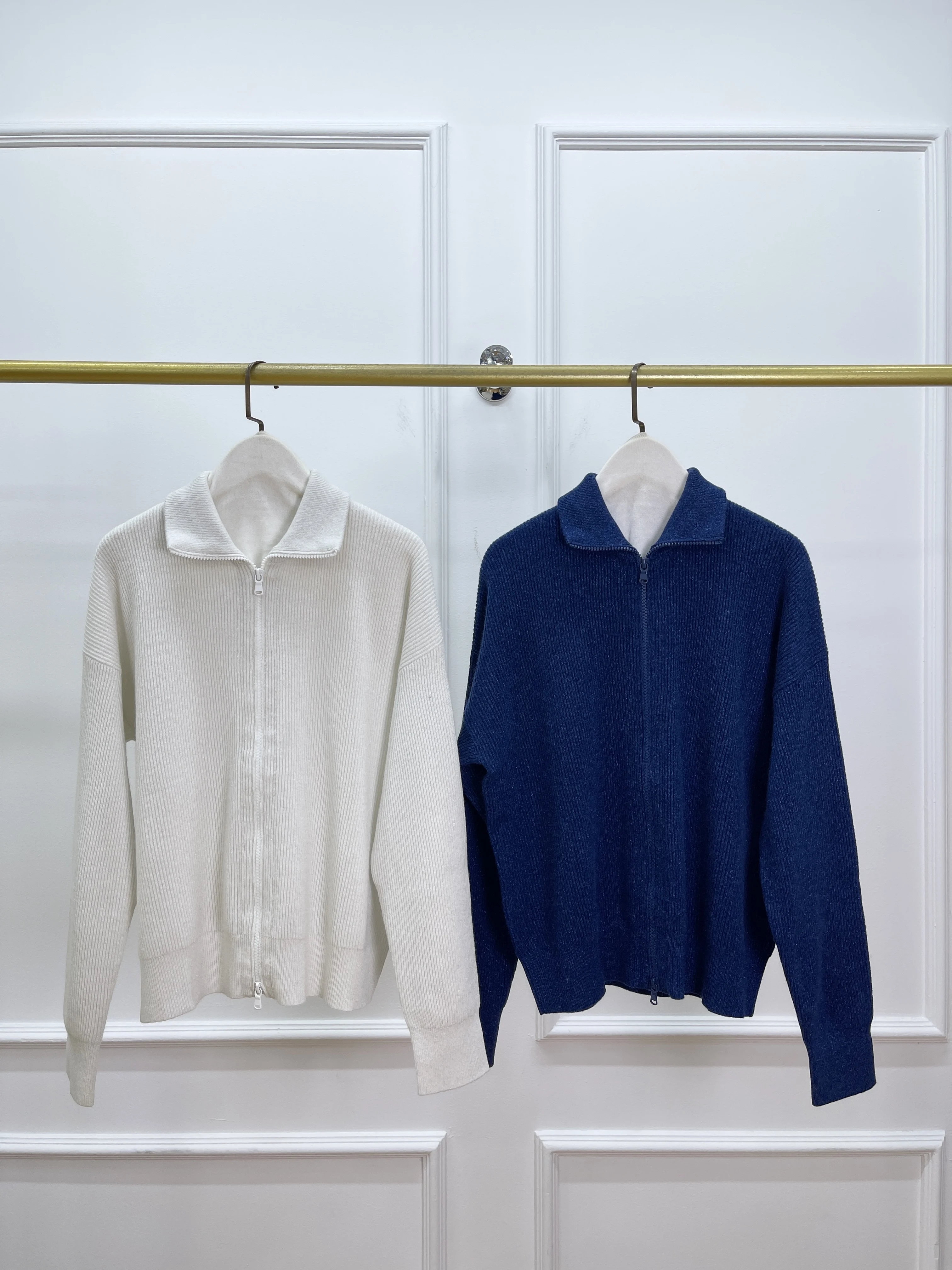 

Autumn And Winter New Style Bright Silk High Quality Fashion Casual Cashmere Zipper Cardigan Women