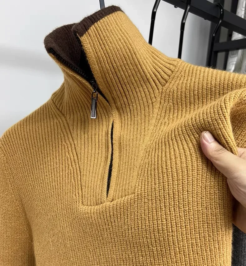 High-End-Marken-Trend-Männer-Pullover mit halbem Reißverschluss 2024, Herbst und Winter, neue lässige Mode, verdickter einfarbiger Strickpullover mit Stehkragen – Detail 7