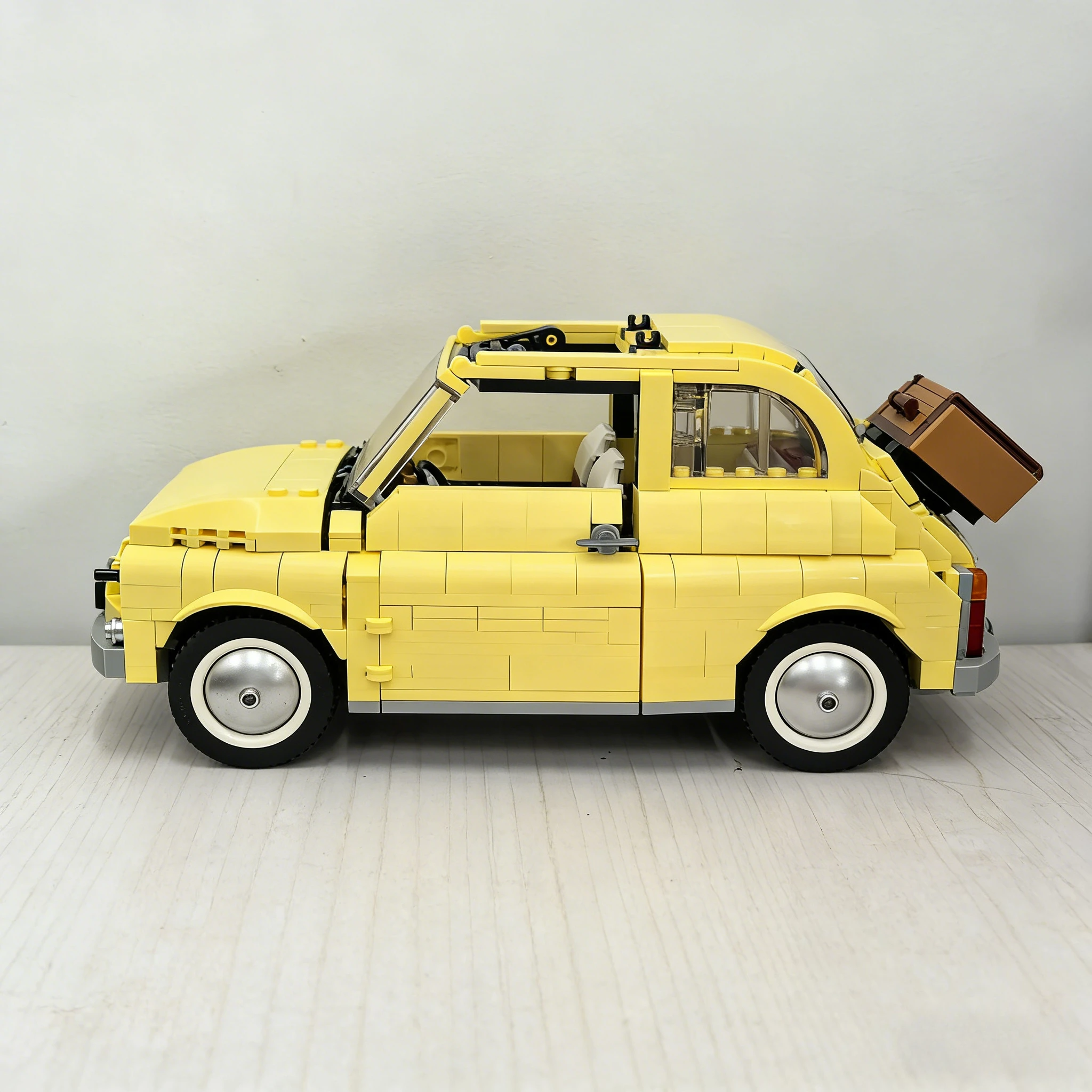 مجموعة مكعبات بناء سيارات المدينة الصفراء 10271 مناسبة لهدايا أعياد الميلاد متوافقة مع قطع ليغو، 960 قطعة.