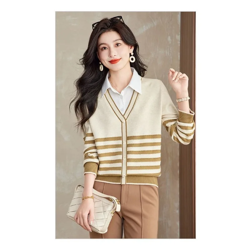 Suéter de dos piezas falso a la moda para mujer, Top de Color a juego con cuello de camisa, camisa de fondo de Color contrastante, otoño 2025