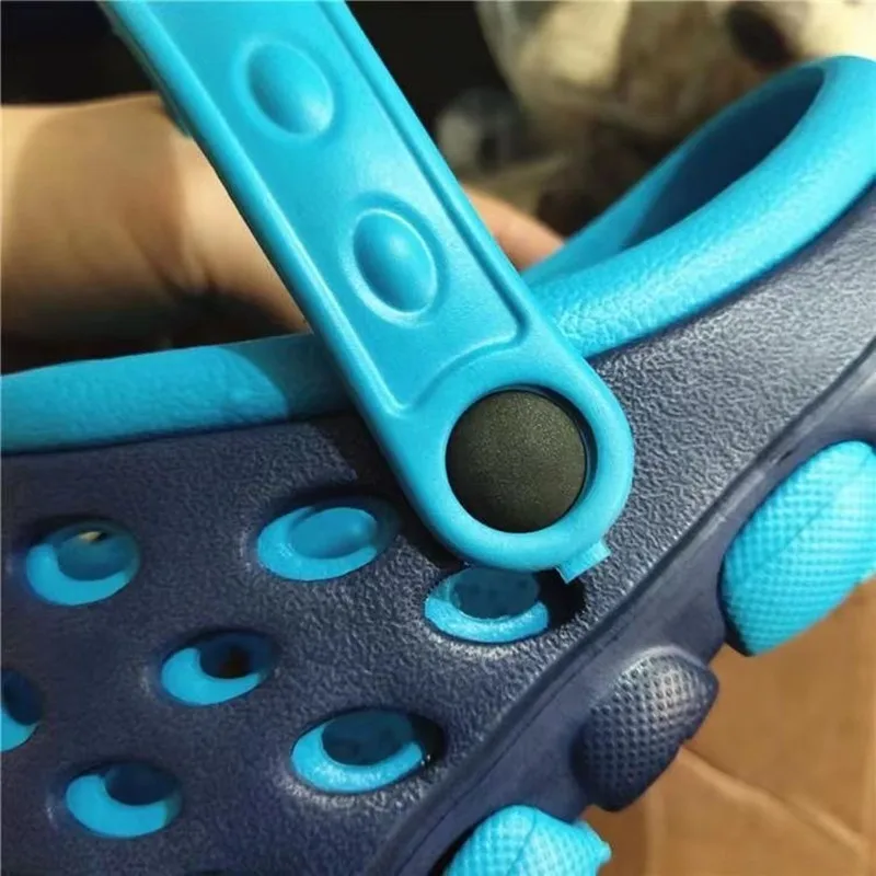Lochschuhschnalle Weiß Schwarz Gartenschuh-Rückenschnalle Kunststoff Universal Strand-Reparatur für Jungen und Mädchen Großhandel – Detail 7