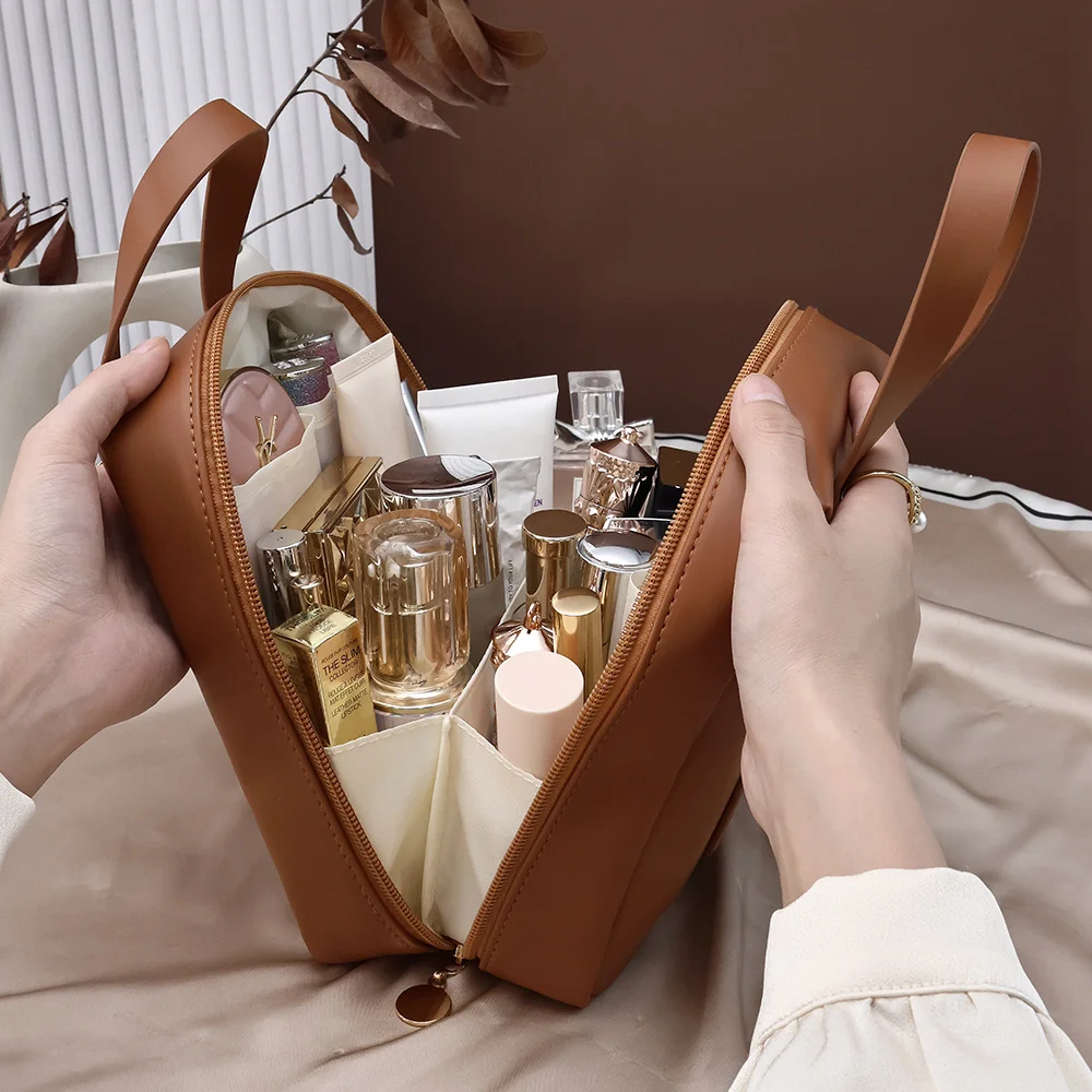 سعة كبيرة بو الجلود حقيبة مستحضرات التجميل ، حقيبة غسيل محمولة ، منظم ماكياج ، أداة تخزين مع مقبض ، الموضة