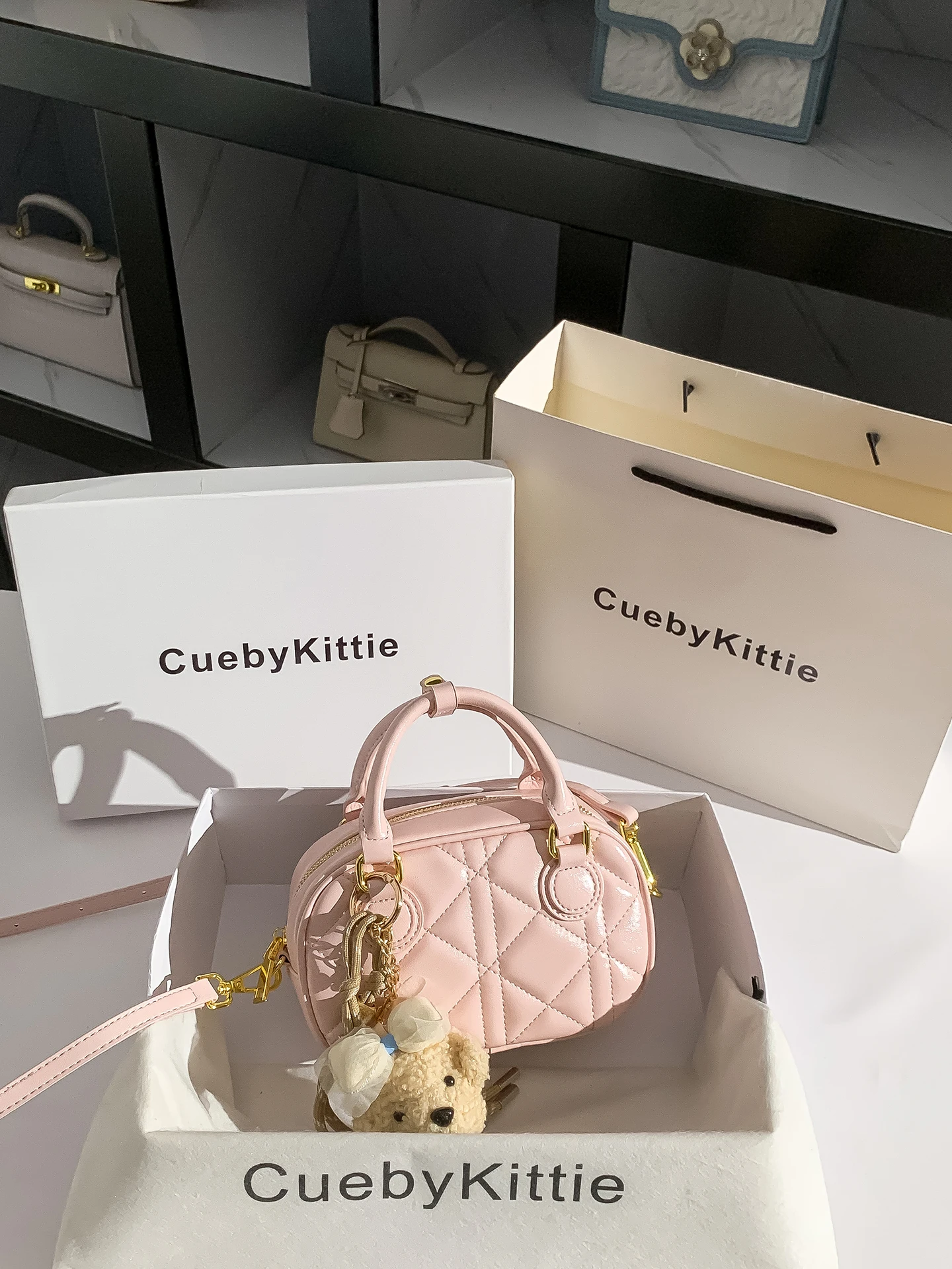 sac-a-main-de-luxe-cueby-kittie-pour-femme-orne-de-motifs-diamant-sac-a-bandouliere-elegant-en-cuir-pour-l'ete-2026
