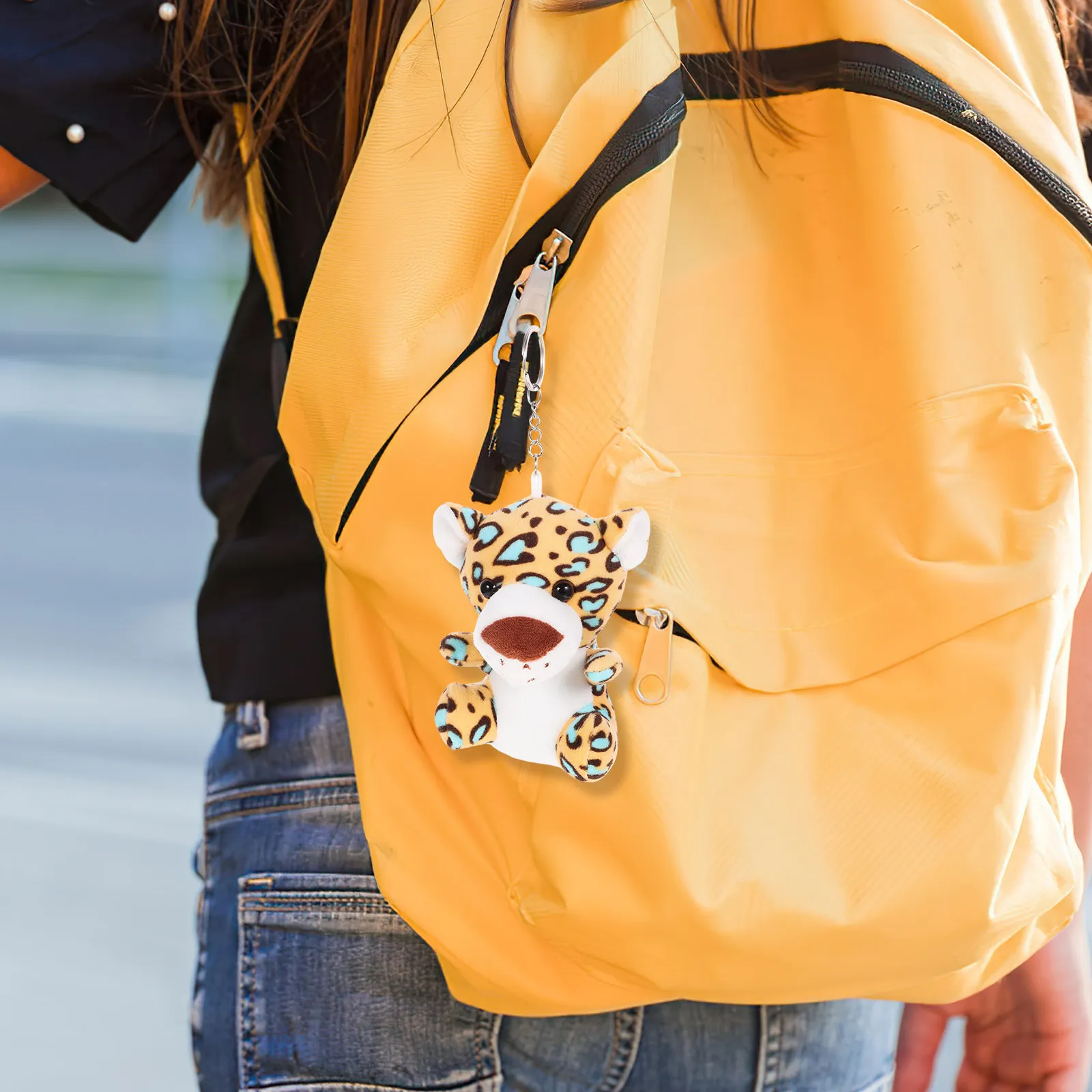 

Набор из 6 мягких игрушек в виде лесных животных: обезьяна, лев, леопард, слон, тигр, олень. Милые и безопасные игрушки для декора спальни и дивана.