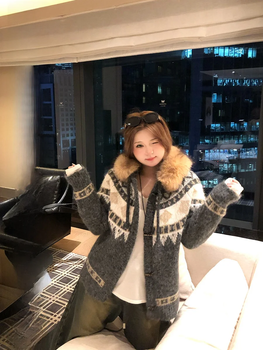 

Annie Knitted Hat Coat Women's plus Size Fashionable Buttoned Fur Collar Sweater Outerwear Thickened Spring Autumn Winter