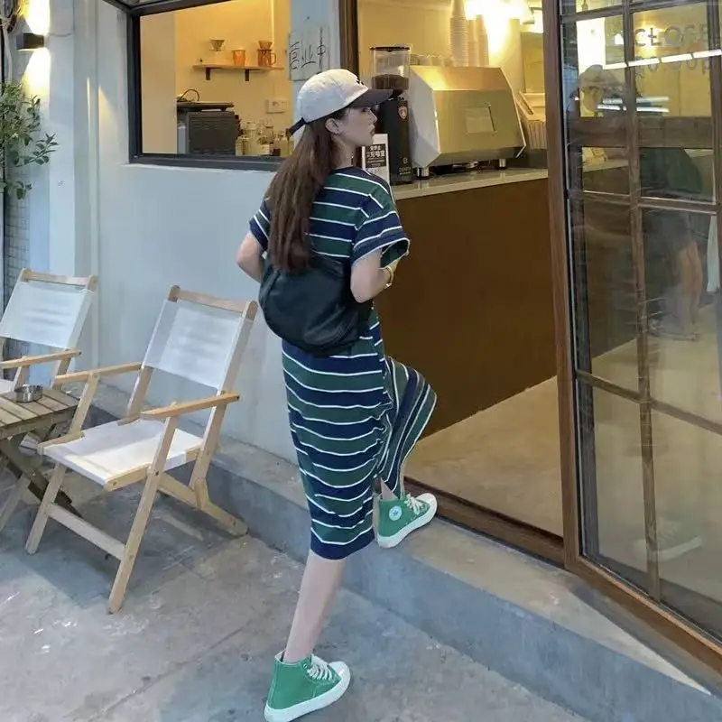 T-shirt ort-sav ample mi-long Dr coréen Sle personnalisé grande taille Hong Kong Sle Design Sense vêtements d'extérieur