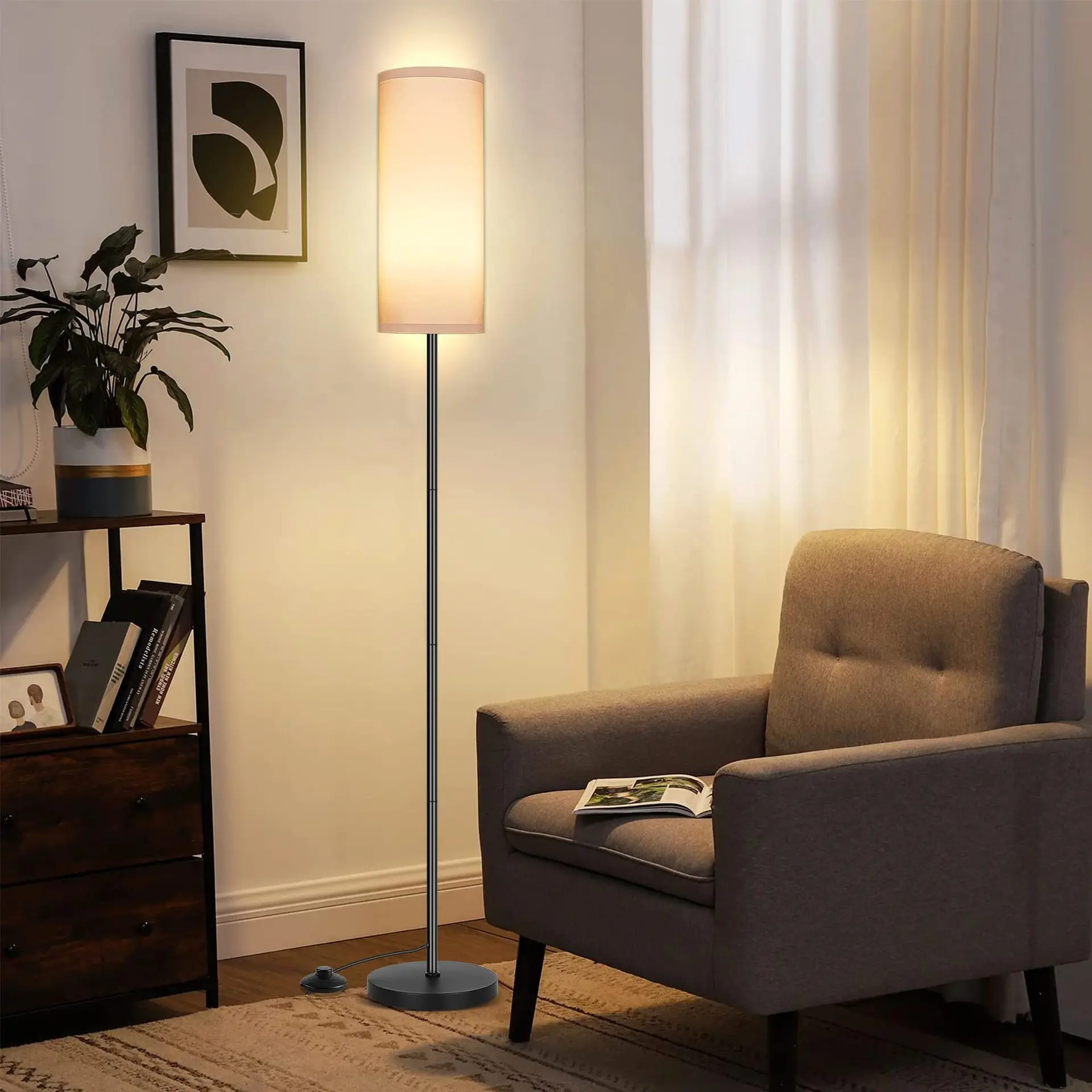 

Creative minimalist fabric floor lamp for living room and bedroom, trendy INS-style Nordic minimalist sofa floor lamp