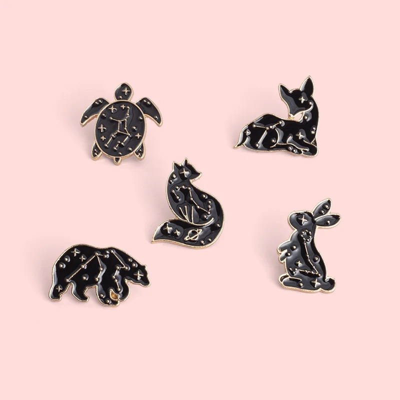 Hot new products personalized cartoon Black Star rabbit fox tortoise modeling accessories Brooch