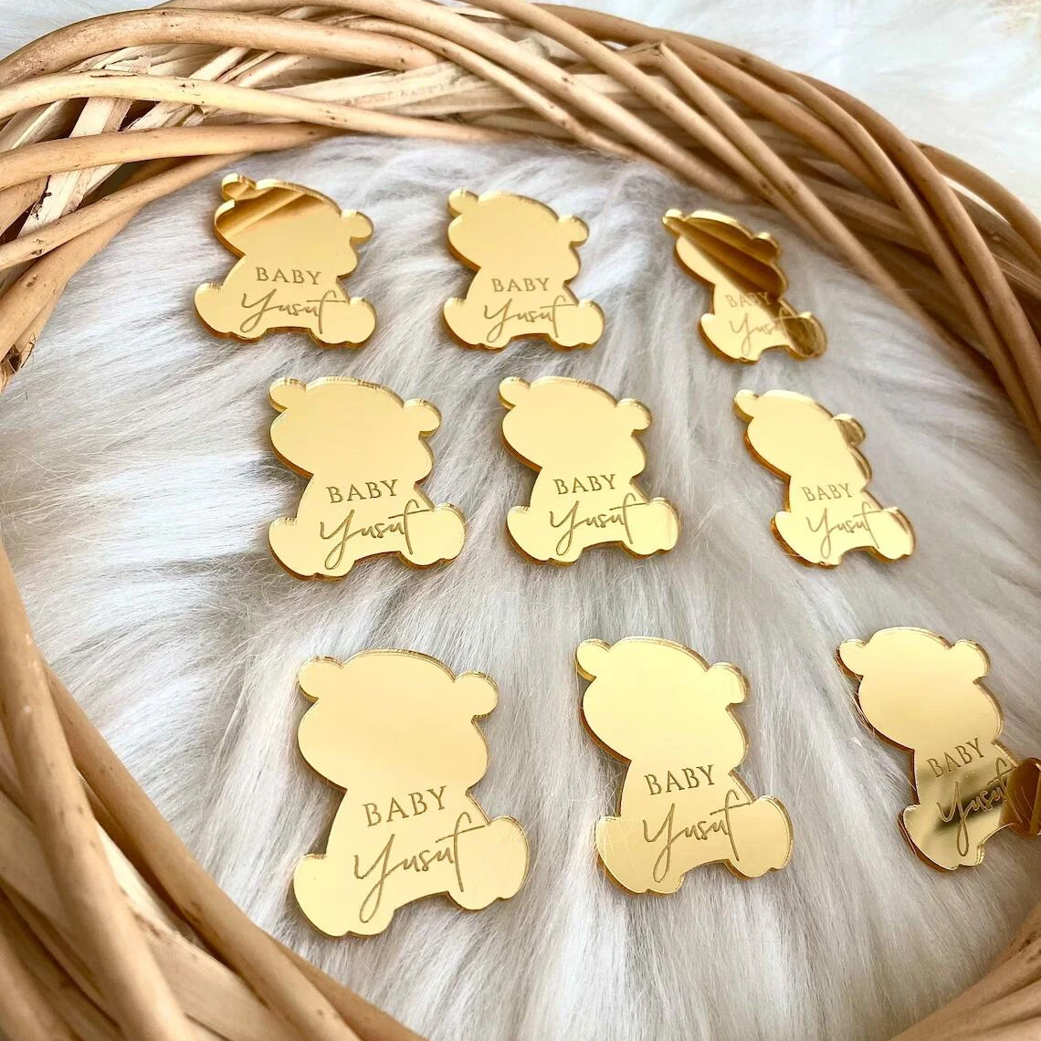 30/50/100pcs Personalized Bear Tag Custom Engraved Baby Name Date Baby Shower Princess Christening Birthday Party Tag Decor Gift