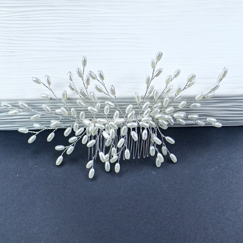 Handmade Silver Bridal Hair Comb Clip for Bride's Wedding Pearl Hair Ornament for Ladies and Girls